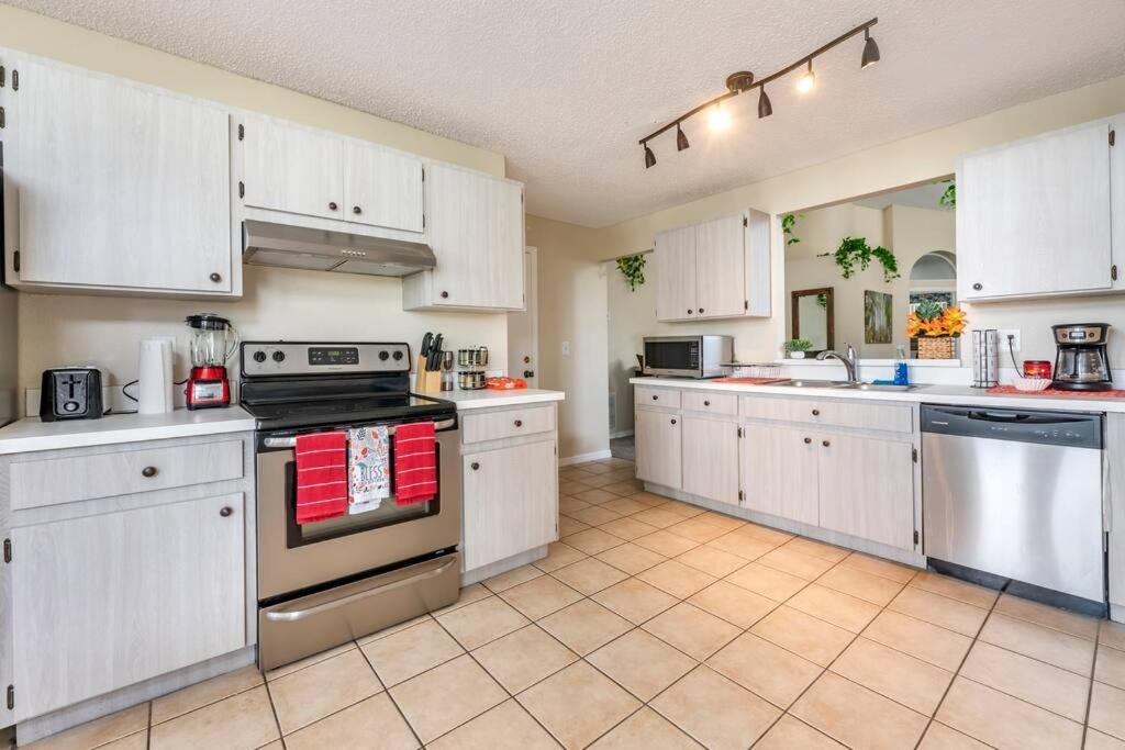 Vacation Home With Private Pool Near Disney World Kissimmee Exterior foto
